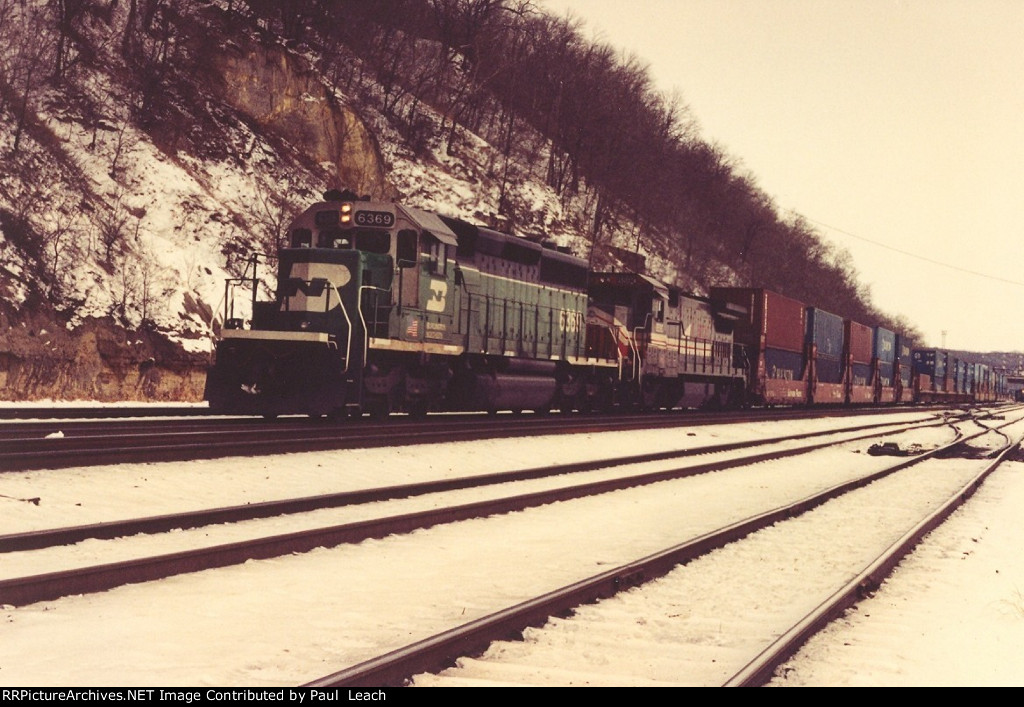 Westbound stack train